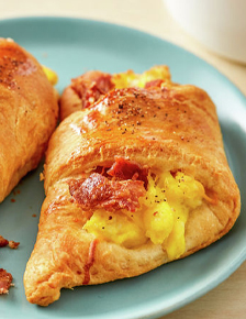 Bacon, Egg and Cheese Breakfast Sandwiches