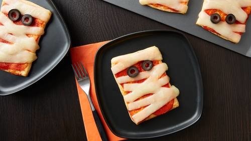 Crescent Mummy Pizzas