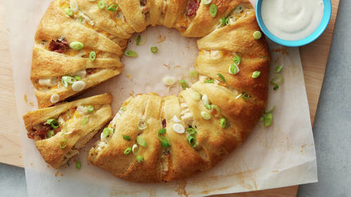 Chicken-Bacon-Ranch Crescent Ring
