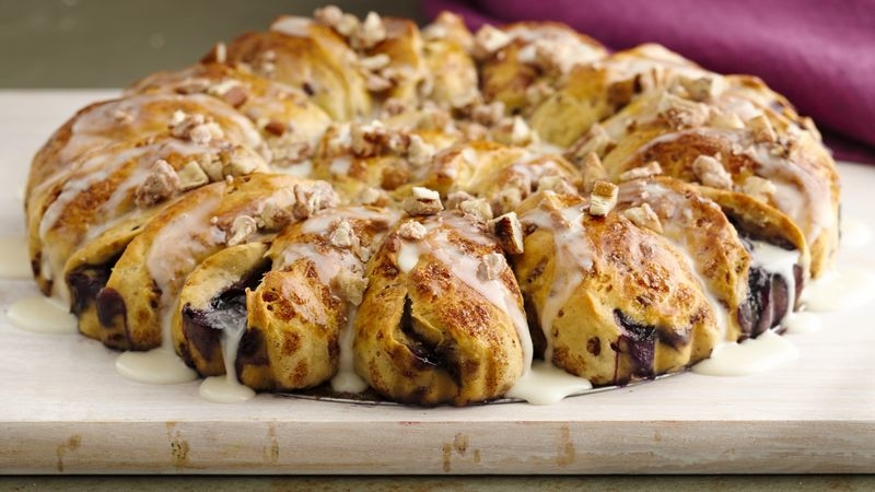 Blueberry Cinnamon Roll Coffee Cake