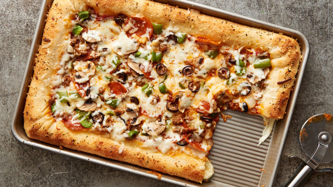 Sheet-Pan Cheese-Stuffed-Crust Pizza