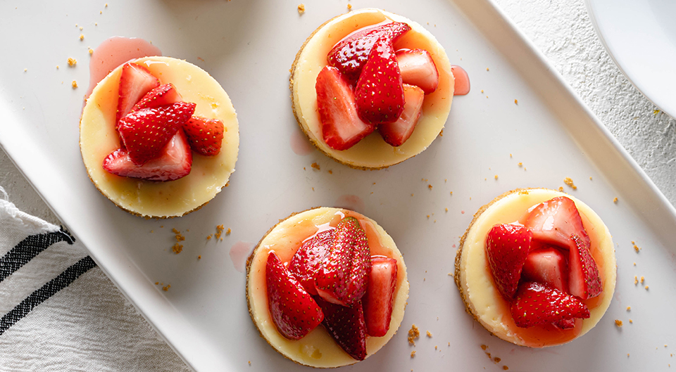 Mini Strawberry Cheesecakes