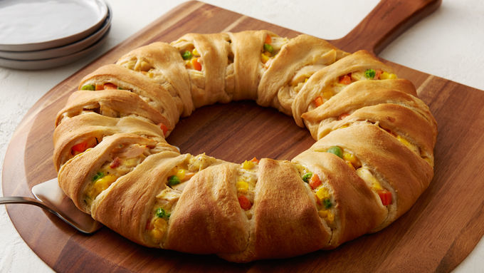 Chicken Pot Pie Crescent Ring