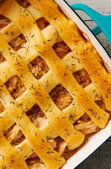 Lattice-Topped French Onion and Chicken Rice Bake