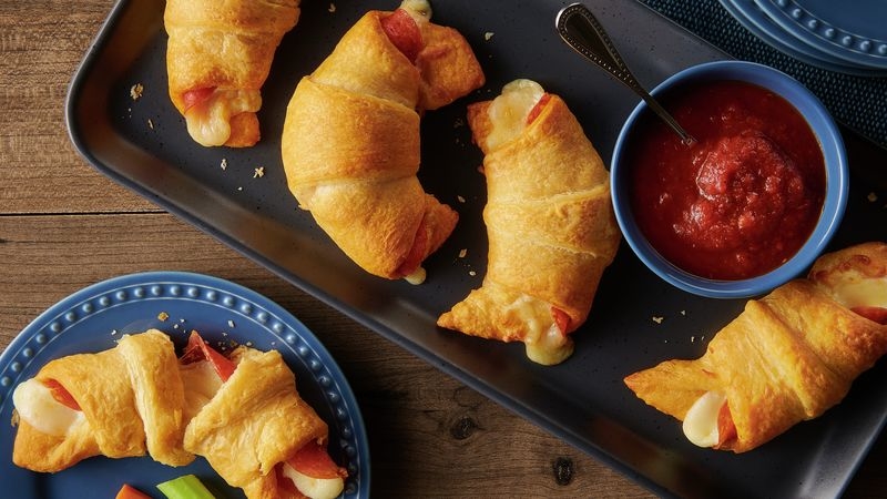 Pepperoni Pizza Crescent Rolls