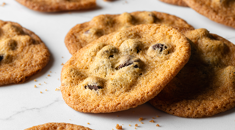 Crispy Chocolate Chip Cookies