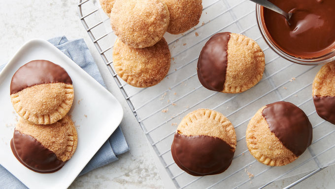 Perfect for a Crowd: Easy Big-Batch Desserts