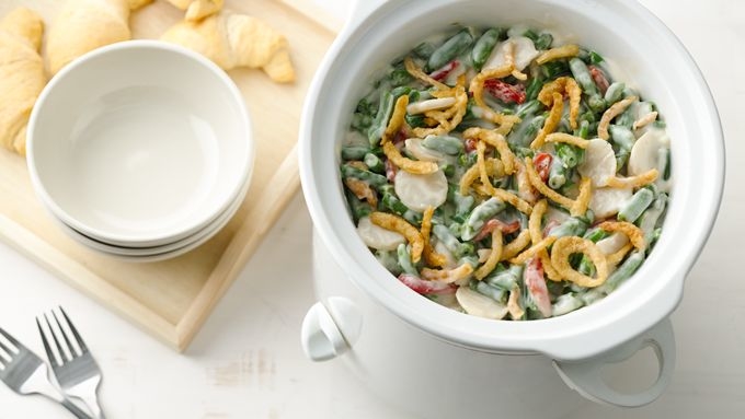 Slow-Cooker Alfredo Green Bean Casserole