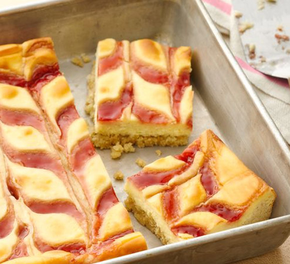 BakeTogetherStrawberryCheesecakeCookieBars