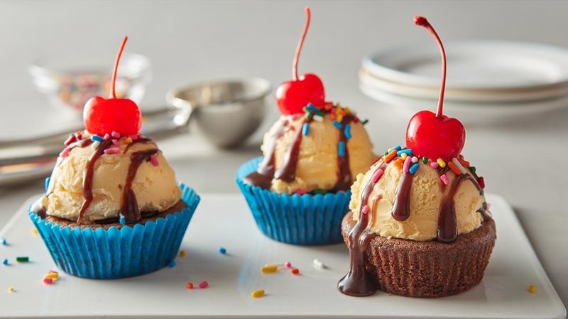 + Fudge-Filled Brownie Cup Sundaes to Make with Kids
