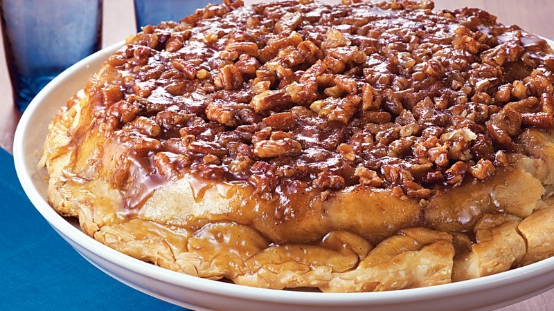 Made with Pillsbury Pie Crust: Apple Upside-Down Pie