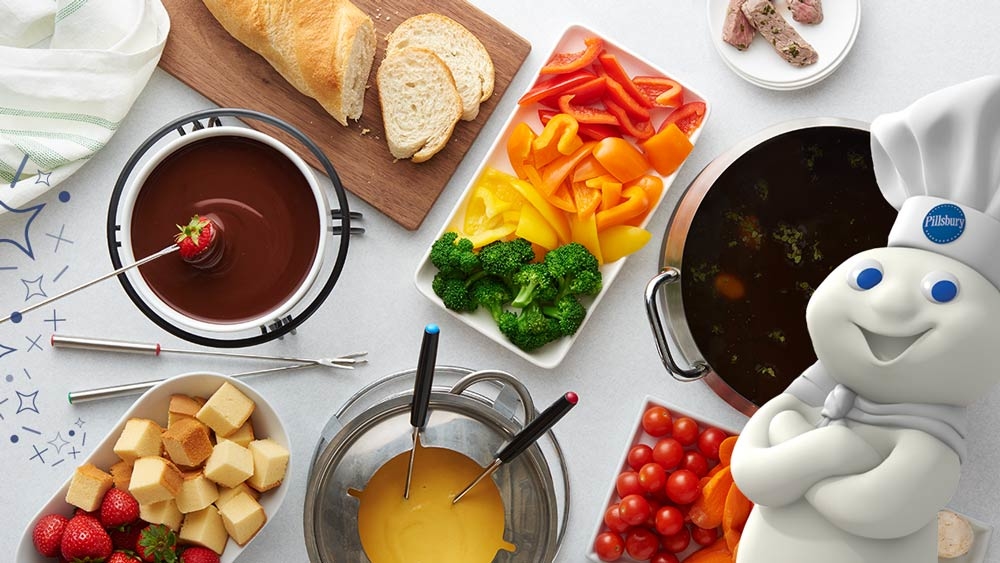 Our Favorite New Year's Eve Dinner: Family Fondue