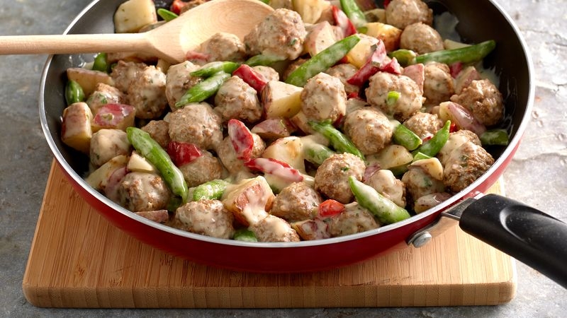 Creamy Meatball and Veggie Skillet