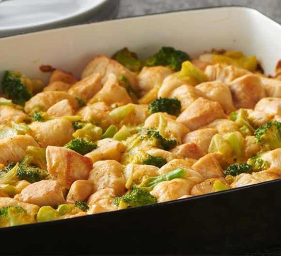 3-Ingredient Chicken and Broccoli Bubble-Up Bake