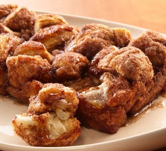 4-Ingredient Cinnamon Sugar Pull Apart Loaf