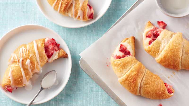 Lemon-Strawberry Crescent Roll-Ups