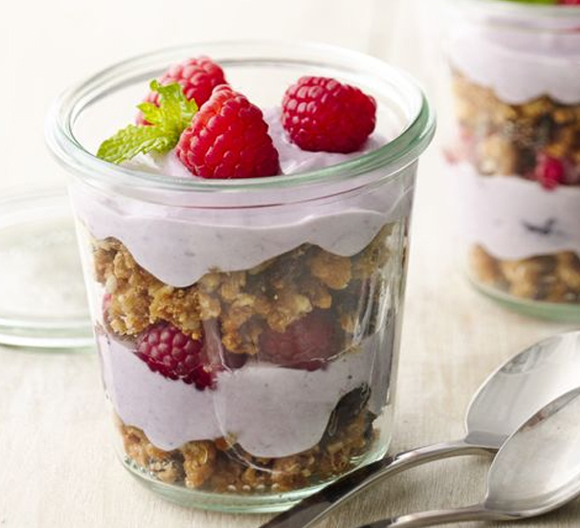 Oatmeal Cookie Granola Berry Parfaits