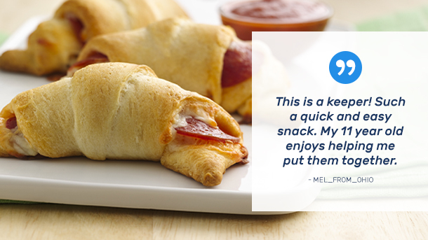 Easy Pepperoni Pizza Crescent Rolls