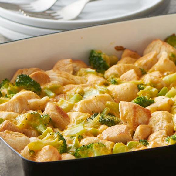 3-Ingredient Chicken and Broccoli Bubble-Up Bake