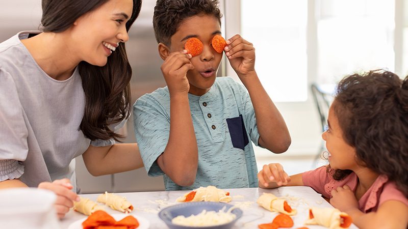 How To Plan Food Activities with Kids