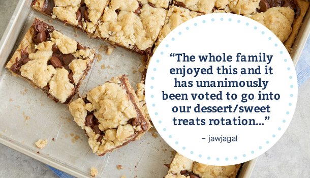 5-Ingredient Fudge Crumble Bars