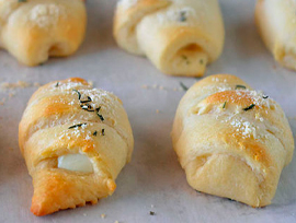 Easy Cheesy Rosemary Crescent Rolls