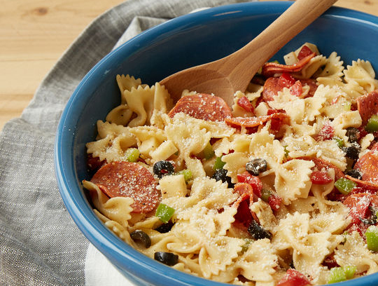 Pepperoni Pizza Pasta Salad