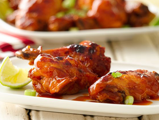 Slow-Cooker Buffalo-Barbecue Chicken Wings