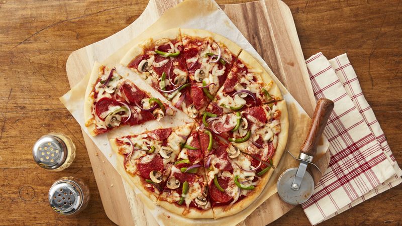 A Quick Sunday Dinner: Supreme Pepperoni Pizza