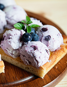 Lemon-Blueberry Frozen Yogurt Shortcake