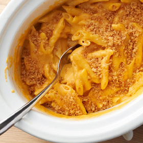 Slow-Cooker Extra-Cheesy Macaroni and Cheese