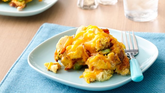 Slow-Cooker Bacon, Egg and Cheese Casserole