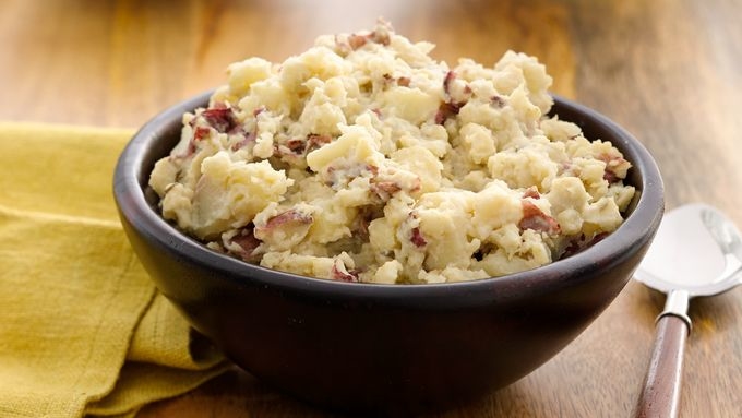 Easy Slow-Cooker Garlic Mashed Potatoes