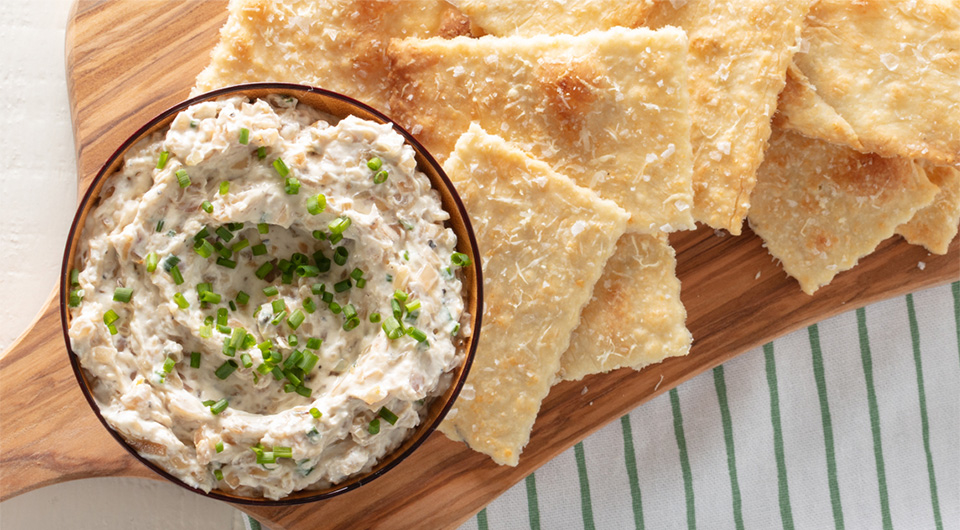 Crackers With Caramelized Shallot Dip