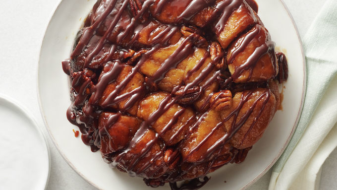 Slow-Cooker Turtle Monkey Bread
