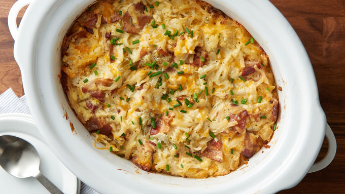 Slow-Cooker Cheesy Potato Breakfast Casserole