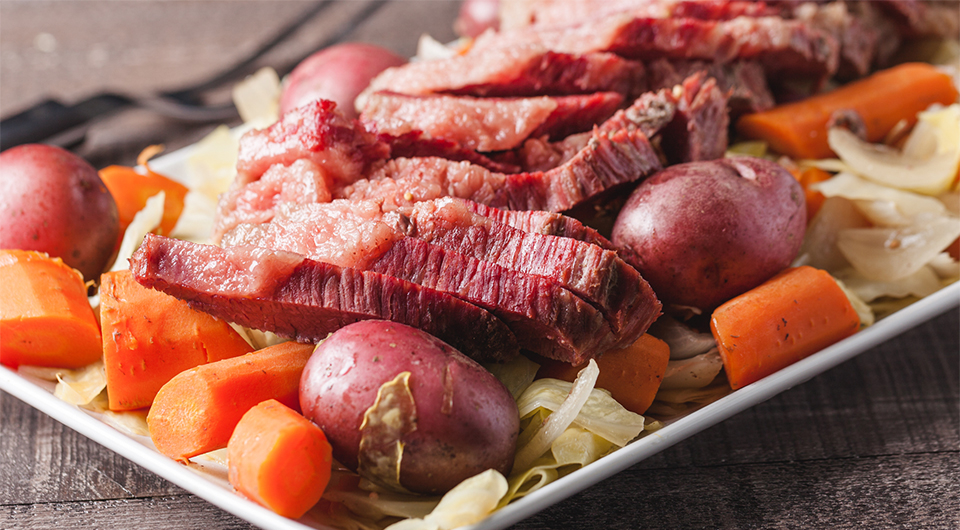 Slow Cooker Corned Beef & Cabbage