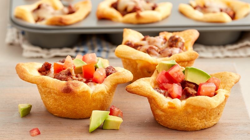 5-Ingredient Cheesy Beef Enchilada Crescent Cups