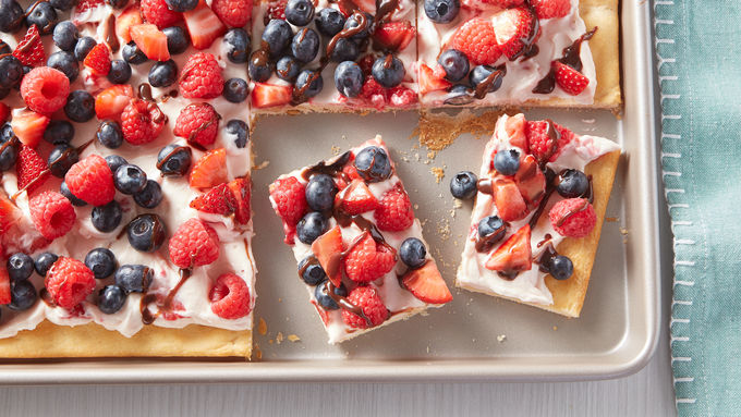 Mixed Berry Crescent Pizza