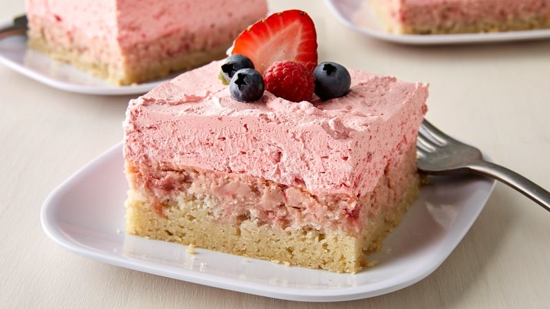 Easy Strawberry Cream Dessert Squares