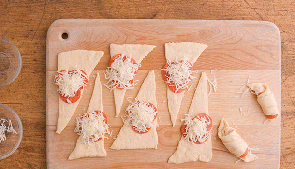 Air Fryer Pepperoni Pizza Crescent Rolls